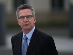 El ministro alemán de Defensa, Thomas de Maizière, aseguró que su país mantendrá su participación en el programa. AFP /