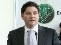 El presidente de la CNBV, Jaime González Aguadé confirma la deuda de los estados y municipios con la banca. ARCHIVO /