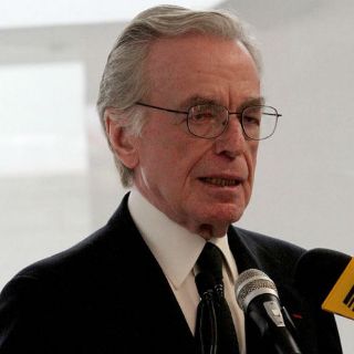 México necesita al teatro como instrumento de denuncia: Zabludovsky
