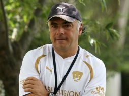 Guillermo Vázquez continuará al frente del equipo para el Torneo Apertura 2013 de la Liga MX del futbol mexicano. ARCHIVO /