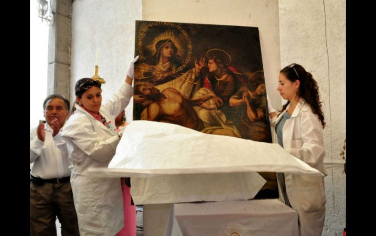 Se trata de la escultura ''El Señor de la caña'' y la pintura ''Ánimas del purgatorio''. ARCHIVO /