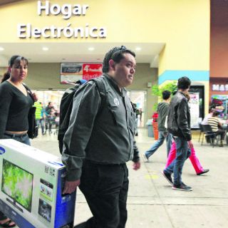 La confianza del consumidor se desinfla 1.2% en mayo