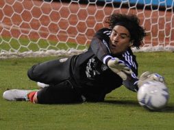 En más de una ocasión fue elegido entre el once ideal de la jornada en la liga francesa. ARCHIVO /