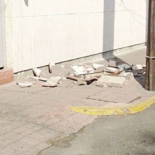 Cables explotan frente al Parque Agua Azul