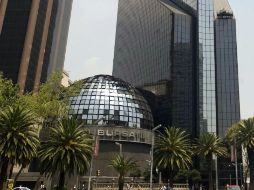 La Bolsa Mexicana de Valores cierra hoy con una pérdida de 1.29 por ciento, arrastrada por los índices de Wall Street. ARCHIVO /