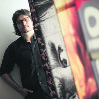 Los Bonilla trabajan en un almacén vacío