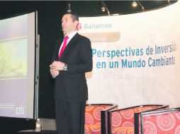 Renato Grandmont, director de Inversiones de Citi Wealth Management en Latinoamérica, durante una charla en Guadalajara. ESPECIAL /