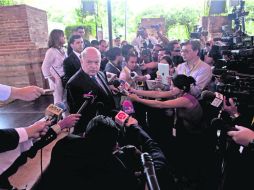 José M. Insulza, secretario de la OEA, dijo que en la reunión en Antigua se adoptaron resoluciones para continuar la discusión. AFP /