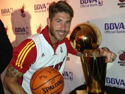 En la fotografía Sergio Ramos deja ver su afición por Miami Heat. ESPECIAL /