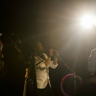 Café Tacvba sorprende en su concierto con impecable producción