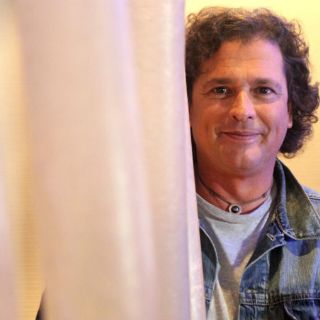 Carlos Vives “amanece” romántico en Veracruz