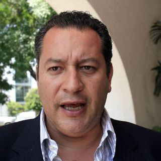 Perfil de Rodolfo Ocampo