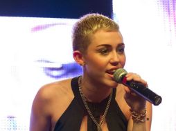 Cyrus confiesa que se siente emocionada con su nueva producción. ARCHIVO /