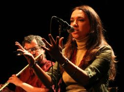 El libro de María Eva Avilés cobra vida en los escenarios del Foro Cultural Lenin. ARCHIVO /