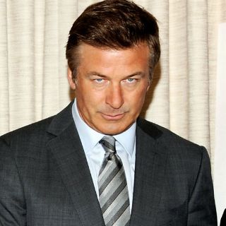 Kim Basinger es de las mujeres más bellas, dice Baldwin