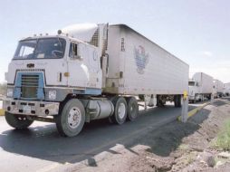 Se tiene la presunción de que los detenidos han participado en más asaltos a camiones de carga. ARCHIVO /