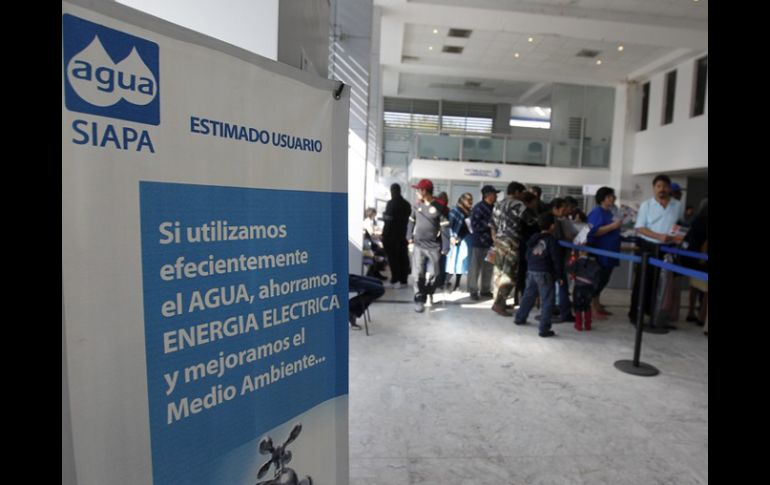 La ASEJ señala en el desvío a César Coll, ex titular de la CEA, y a Juan Sánchez Aldana, ex alcalde de Zapopan.  /