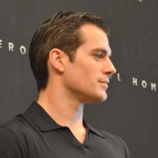 Henry Cavill, un hombre de acero con la emoción a flor de piel