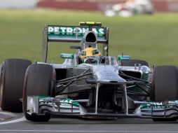 Red Bull y Ferrari denuncian a la escudería Mercedes porque el ensayo le representaba ventaja. EFE /