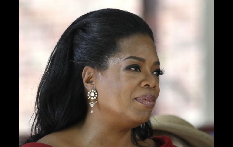 La estrella televisiva y escritora donó en 2007 un millón de dólares para la causa. AP  /