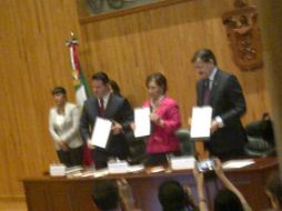 La UdeG y la Sedesol firman convenio, con el gobernador Aristóteles Sandoval de testigo.  /