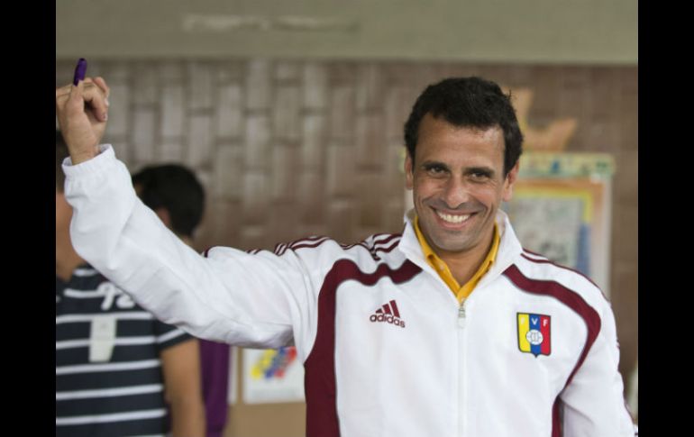 Capriles asegura que Nicolás Maduro no podrá chantajear a otros países. ARCHIVO /