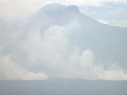 El incendio conocido como ''Hathaway'' se encuentra controlado en un 25 por ciento. ARCHIVO /