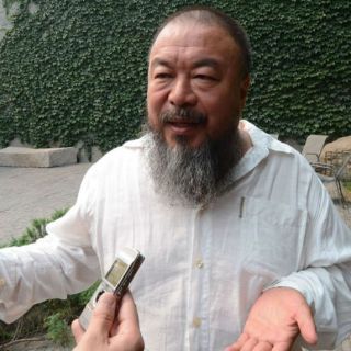 Sistemas de vigilancia de EU y China son iguales: Weiwei