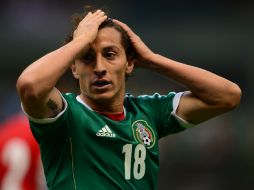 Andrés Guardado lamenta uno de los errores cometidos en el partido ante Costa Rica. AFP /