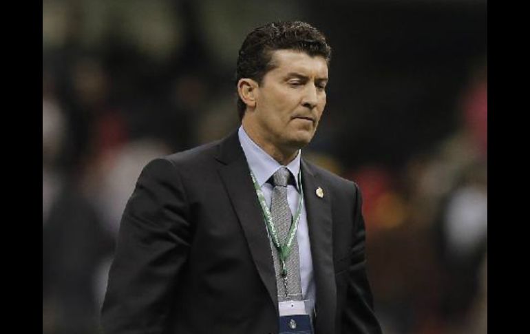 La molestia de los aficionados hacia José Manuel de la Torre se ha echo evidente. NTX /