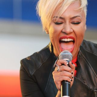 La Universidad de Glasgow galardona a Emeli Sandé