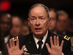 El director general de la Agencia Nacional de Seguridad de EU, Keith Alexander. AP /