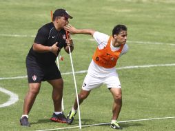 Omar Bravo muestra total entrega en cada entrenamiento del Atlas. MEXSPORT /