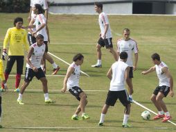 El equipo mexicano realiza sus prácticas en el Estadio del Vasco da Gama en Río. AFP /