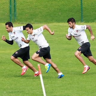 Atlas parte a Manzanillo