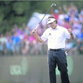 Mickelson comparte la punta con Billy Horschel