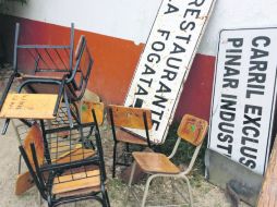 Desolación. La escuela se inauguró en 1951, actualmente tiene 800 alumnos en dos turnos y se debe pagar una pipa para tener agua. ESPECIAL /