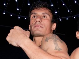 ''Massa'' se impone en el décimo round para quedarse con el título mundial. ARCHIVO /