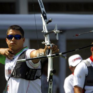Juan René Serrano obtiene dos medallas en Turquía