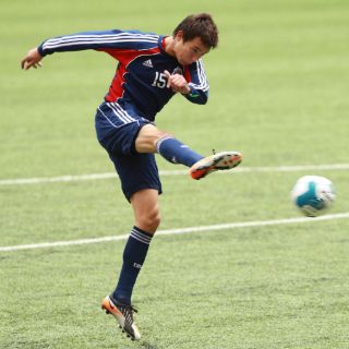 Chivas inicia pretemporada con triunfo