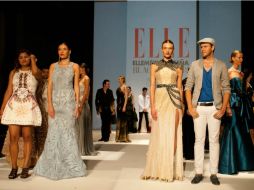 El programa ofreció el desfile del ganador de la pasada segunda edición de ELLE México Diseña 2012, Edgar Lozano. ARCHIVO /