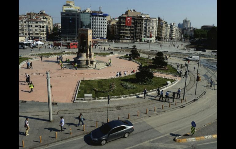 El gobierno ha advertido de que el paro es ilegal y que castigará a quienes lo sigan. EFE /