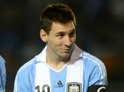 El delantero disputa partidos con la selección albiceleste y ha negado los señalamientos. AFP /