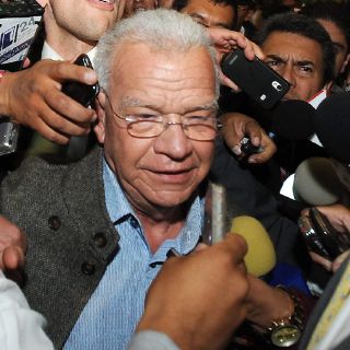 Juez admite dos amparos a Andrés Granier