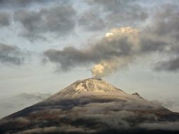 El Cenapred señala que la alerta volcánica permanece en Amarillo Fase Dos. ARCHIVO /