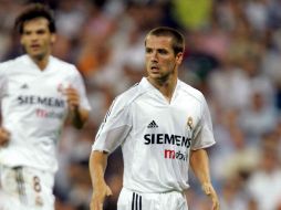 El ex futbolista Michael Owen se encuentra a nueve anotaciones del máximo goleador inglés, Bobby Charlton. ARCHIVO /