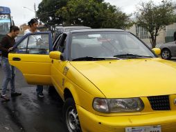 Cada vez se suman más taxistas al programa. ARCHIVO /