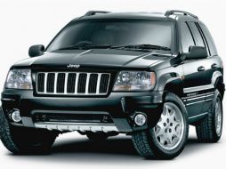 Usuarios de los vehículos se preocuparon ante el supuesto peligro por incendios derivados del depósito de combustible.  /