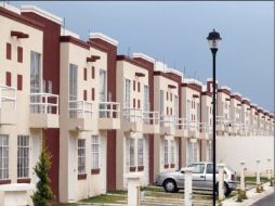 La vivienda abandonada ha disminuido porque desde el 2006 la producción de casas ha sido menos. EE  /