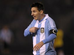 Lionel Messi no habla mucho con el técnico de Argentina, Alejandro Sabella. ARCHIVO /